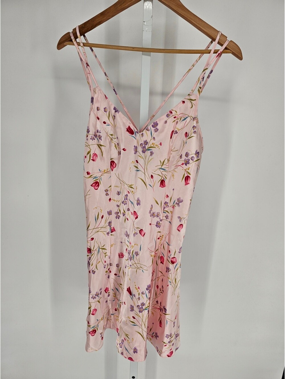 Vintage 1990s Jaclyn Smith Sz M Light Pink Satin Floral Nightgown Cottagecore